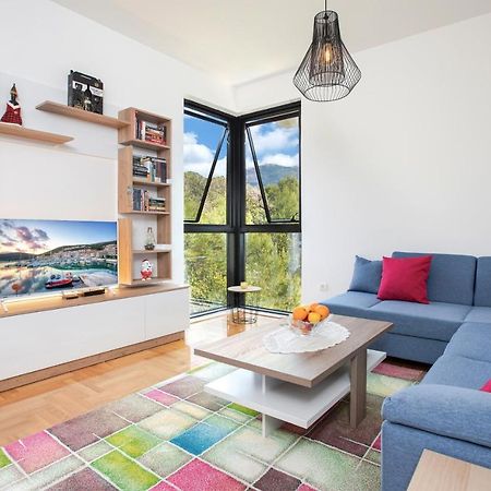 Piskalina Apartment 蒂瓦特 外观 照片
