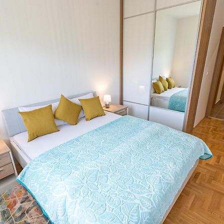 Piskalina Apartment 蒂瓦特 外观 照片