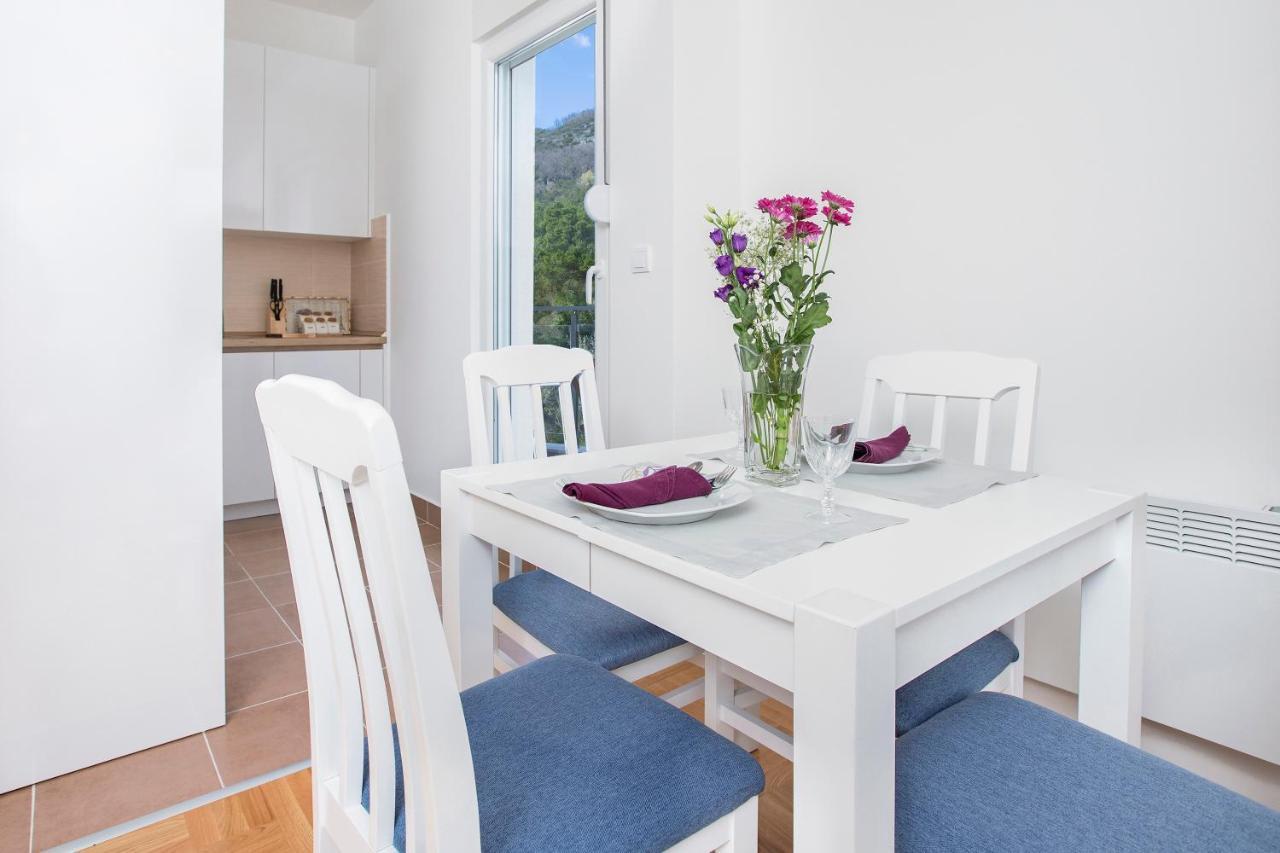 Piskalina Apartment 蒂瓦特 外观 照片
