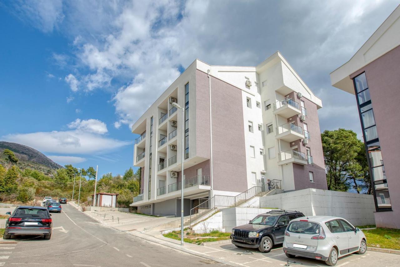 Piskalina Apartment 蒂瓦特 外观 照片